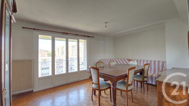 Afficher la photo en grand Appartement T3 à vendre - 3 pièces - 77,44 m2 - Marseille - 13013 - PROVENCE-ALPES-COTE-D-AZUR