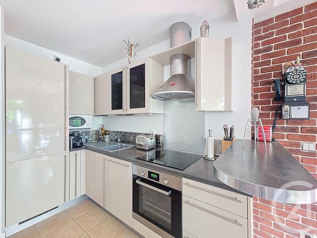 Appartement F2 à vendre - 2 pièces - 37,93 m2 - Marseille - 13013 - PROVENCE-ALPES-COTE-D-AZUR