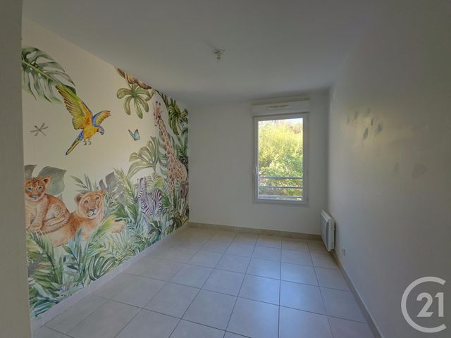 Afficher la photo en grand Appartement F3 à vendre - 3 pièces - 59 m2 - Marseille - 13011 - PROVENCE-ALPES-COTE-D-AZUR