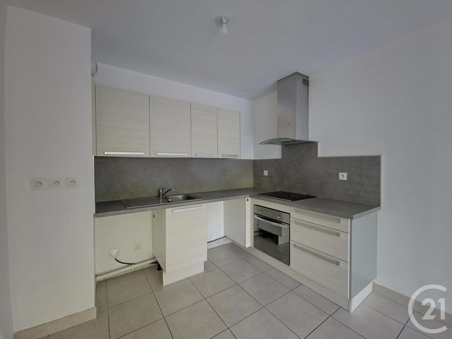 Afficher la photo en grand Appartement F3 à vendre - 3 pièces - 59 m2 - Marseille - 13011 - PROVENCE-ALPES-COTE-D-AZUR