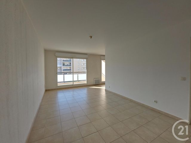 Appartement F3 &agrave; vendre - 3 pi&egrave;ces - 66,64 m2 - Marseille - 13004 - PROVENCE-ALPES-COTE-D-AZUR