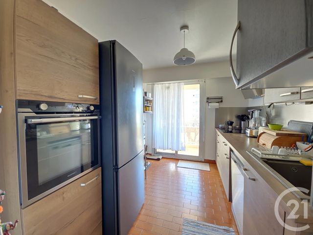 Appartement &agrave; vendre - 4 pi&egrave;ces - 98 m2 - Marseille - 13010 - PROVENCE-ALPES-COTE-D-AZUR