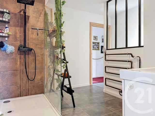 Appartement F4 &agrave; vendre - 4 pi&egrave;ces - 82,84 m2 - Allauch - 13 - PROVENCE-ALPES-COTE-D-AZUR