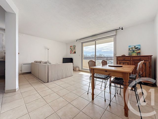 Appartement F3 &agrave; vendre - 3 pi&egrave;ces - 62,69 m2 - Marseille - 13013 - PROVENCE-ALPES-COTE-D-AZUR