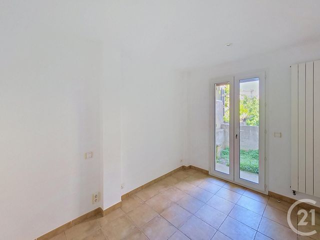 Appartement F3 &agrave; vendre - 3 pi&egrave;ces - 69,84 m2 - Marseille - 13013 - PROVENCE-ALPES-COTE-D-AZUR