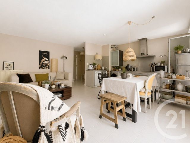 Appartement T3 &agrave; vendre - 3 pi&egrave;ces - 69,76 m2 - Marseille - 13013 - PROVENCE-ALPES-COTE-D-AZUR