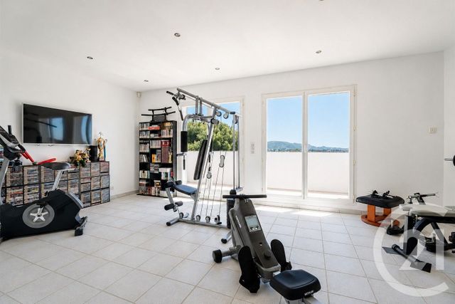 Maison &agrave; vendre - 5 pi&egrave;ces - 251,67 m2 - Marseille - 13013 - PROVENCE-ALPES-COTE-D-AZUR