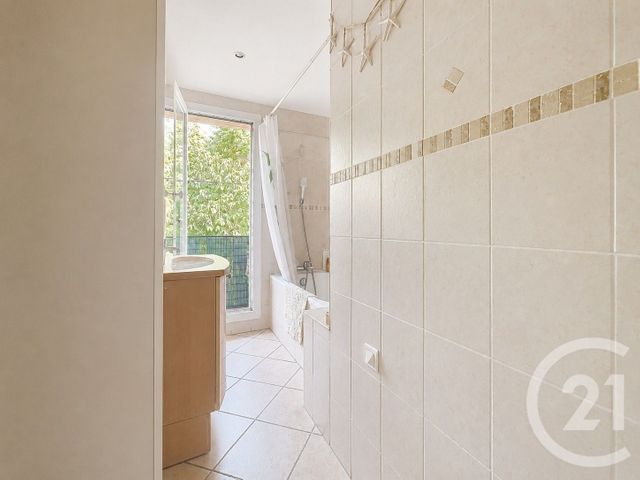 Appartement F4 &agrave; vendre - 4 pi&egrave;ces - 66,99 m2 - Marseille - 13013 - PROVENCE-ALPES-COTE-D-AZUR