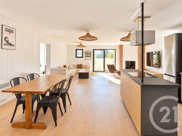 Appartement F4 &agrave; vendre - 4 pi&egrave;ces - 136,08 m2 - Allauch - 13 - PROVENCE-ALPES-COTE-D-AZUR
