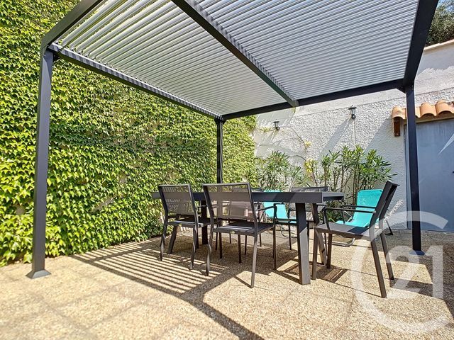 Afficher la photo en grand Appartement F3 à vendre - 3 pièces - 67,01 m2 - MARSEILLE - 13014 - PROVENCE-ALPES-COTE-D-AZUR