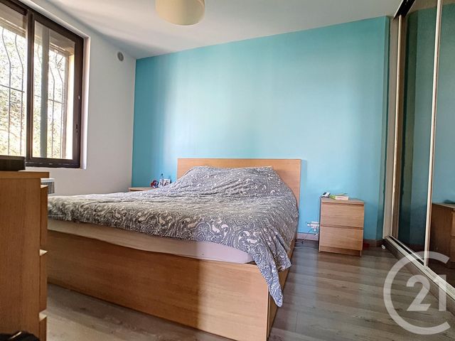 Afficher la photo en grand Appartement F3 à vendre - 3 pièces - 67,01 m2 - MARSEILLE - 13014 - PROVENCE-ALPES-COTE-D-AZUR