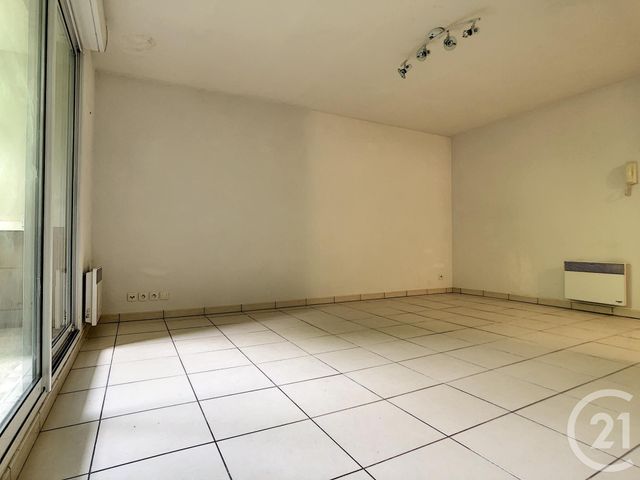 Afficher la photo en grand Appartement F2 à vendre - 2 pièces - 36,67 m2 - MARSEILLE - 13014 - PROVENCE-ALPES-COTE-D-AZUR