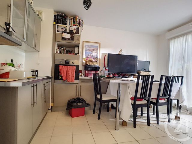 Afficher la photo en grand Appartement F2 à vendre - 2 pièces - 35,82 m2 - MARSEILLE - 13013 - PROVENCE-ALPES-COTE-D-AZUR