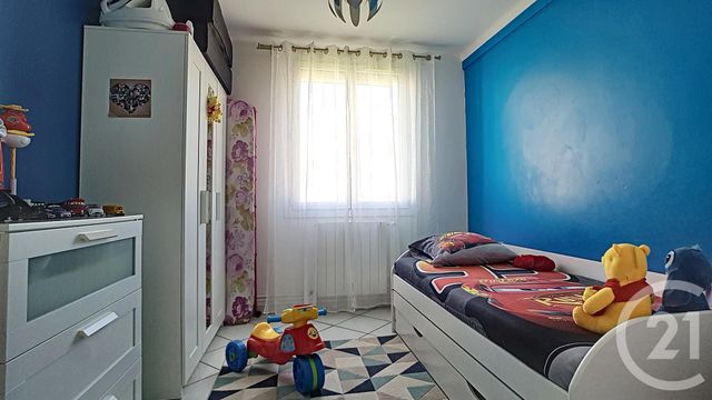 Afficher la photo en grand Appartement T3 à vendre - 3 pièces - 52,13 m2 - MARSEILLE - 13014 - PROVENCE-ALPES-COTE-D-AZUR