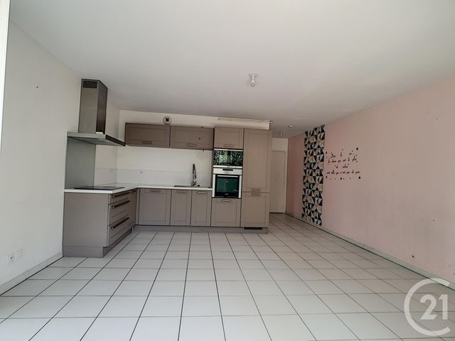 Afficher la photo en grand Appartement F3 à vendre - 3 pièces - 59,66 m2 - MARSEILLE - 13013 - PROVENCE-ALPES-COTE-D-AZUR
