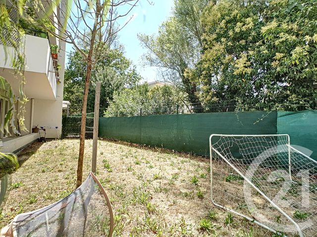 Afficher la photo en grand Appartement F3 à vendre - 3 pièces - 59,66 m2 - MARSEILLE - 13013 - PROVENCE-ALPES-COTE-D-AZUR