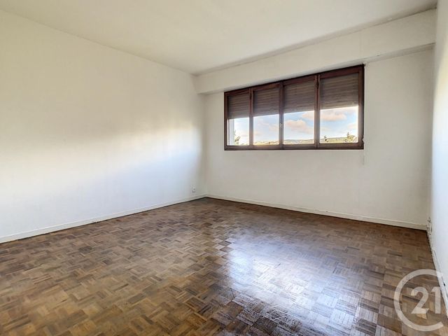 Afficher la photo en grand Appartement F2 à vendre - 2 pièces - 41,65 m2 - MARSEILLE - 13013 - PROVENCE-ALPES-COTE-D-AZUR