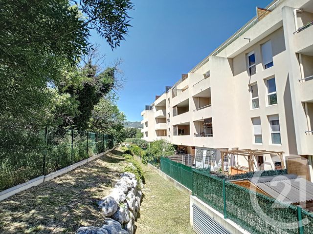 Afficher la photo en grand Appartement F2 à vendre - 2 pièces - 36,87 m2 - MARSEILLE - 13013 - PROVENCE-ALPES-COTE-D-AZUR
