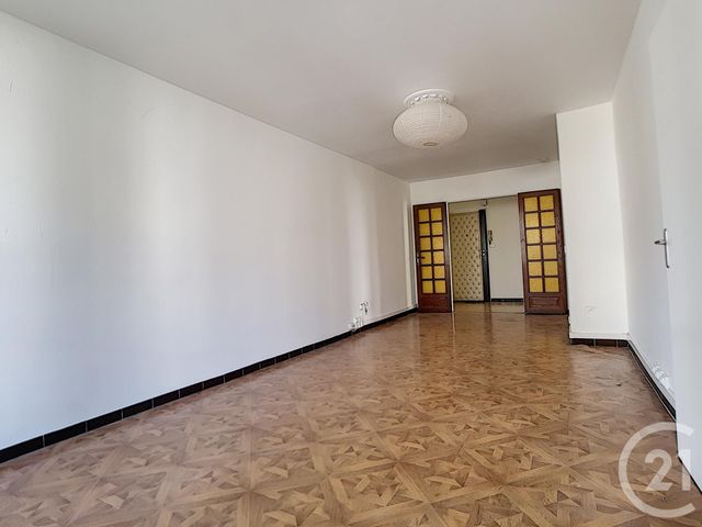 Afficher la photo en grand Appartement T3 à vendre - 3 pièces - 64,95 m2 - MARSEILLE - 13013 - PROVENCE-ALPES-COTE-D-AZUR