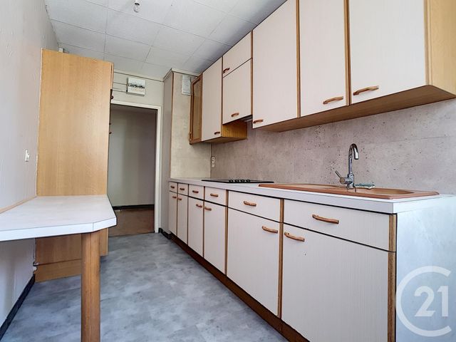 Afficher la photo en grand Appartement T3 à vendre - 3 pièces - 64,95 m2 - MARSEILLE - 13013 - PROVENCE-ALPES-COTE-D-AZUR