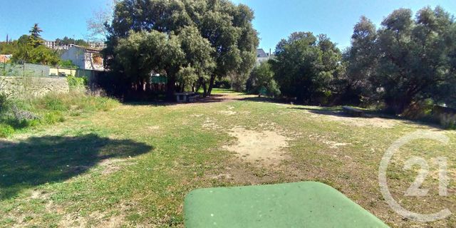 Afficher la photo en grand Appartement T3 à vendre - 3 pièces - 64,95 m2 - MARSEILLE - 13013 - PROVENCE-ALPES-COTE-D-AZUR