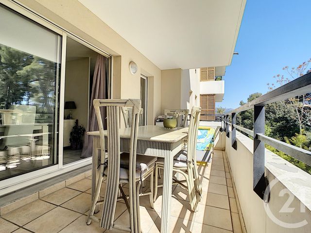 Afficher la photo en grand Appartement F3 à vendre - 3 pièces - 61,20 m2 - MARSEILLE - 13013 - PROVENCE-ALPES-COTE-D-AZUR