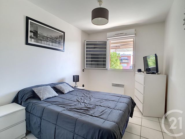 Afficher la photo en grand Appartement F3 à vendre - 3 pièces - 56,80 m2 - MARSEILLE - 13014 - PROVENCE-ALPES-COTE-D-AZUR