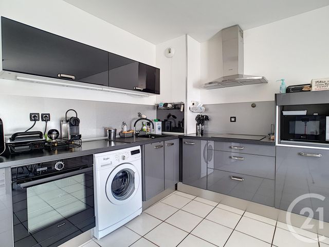 Afficher la photo en grand Appartement F3 à vendre - 3 pièces - 56,80 m2 - MARSEILLE - 13014 - PROVENCE-ALPES-COTE-D-AZUR