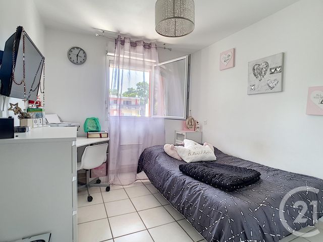 Afficher la photo en grand Appartement F3 à vendre - 3 pièces - 56,80 m2 - MARSEILLE - 13014 - PROVENCE-ALPES-COTE-D-AZUR