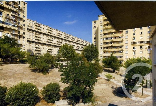 Appartement F3 à vendre - 3 pièces - 49,07 m2 - Marseille - 13014 - PROVENCE-ALPES-COTE-D-AZUR
