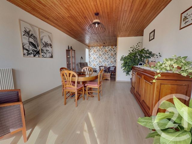 Appartement T4 à vendre - 4 pièces - 77,50 m2 - Marseille - 13013 - PROVENCE-ALPES-COTE-D-AZUR