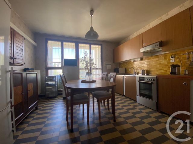 Appartement F5 &agrave; vendre - 5 pi&egrave;ces - 93,82 m2 - Allauch - 13 - PROVENCE-ALPES-COTE-D-AZUR