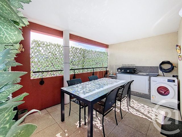 Appartement F3 à vendre - 3 pièces - 65,20 m2 - Marseille - 13013 - PROVENCE-ALPES-COTE-D-AZUR