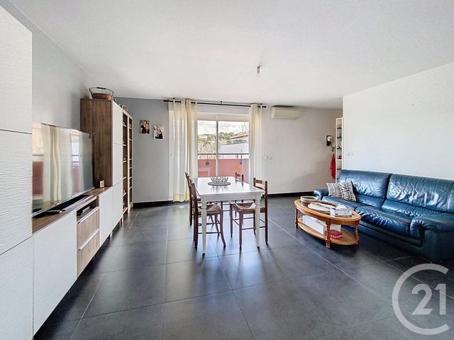 Appartement F3 à vendre - 3 pièces - 65,20 m2 - Marseille - 13013 - PROVENCE-ALPES-COTE-D-AZUR