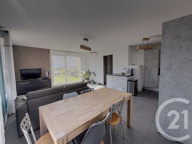 Appartement T4 à vendre - 4 pièces - 80,57 m2 - Marseille - 13013 - PROVENCE-ALPES-COTE-D-AZUR