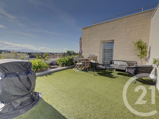 Appartement T4 à vendre - 4 pièces - 80,57 m2 - Marseille - 13013 - PROVENCE-ALPES-COTE-D-AZUR