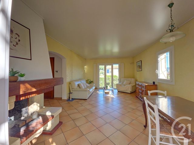 Maison à vendre - 4 pièces - 97,77 m2 - Marseille - 13013 - PROVENCE-ALPES-COTE-D-AZUR