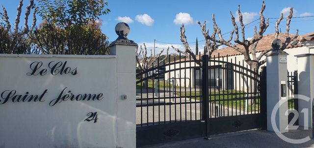 Parking à vendre - 17,50 m2 - Marseille - 13014 - PROVENCE-ALPES-COTE-D-AZUR
