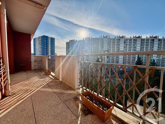 Appartement à louer - 3 pièces - 59,09 m2 - Marseille - 13013 - PROVENCE-ALPES-COTE-D-AZUR