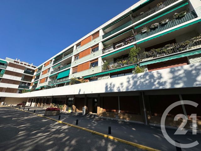 Appartement T4 à louer MARSEILLE