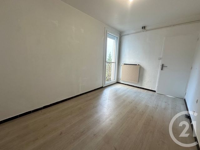 Appartement T3 à louer - 3 pièces - 61 m2 - Marseille - 13013 - PROVENCE-ALPES-COTE-D-AZUR