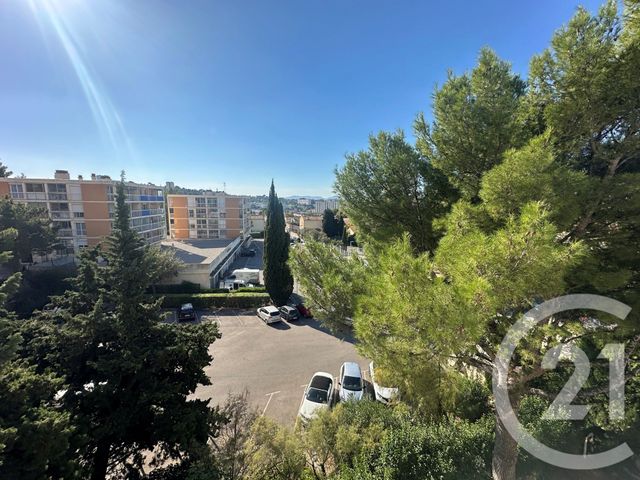 Appartement T3 à louer - 3 pièces - 61 m2 - Marseille - 13013 - PROVENCE-ALPES-COTE-D-AZUR
