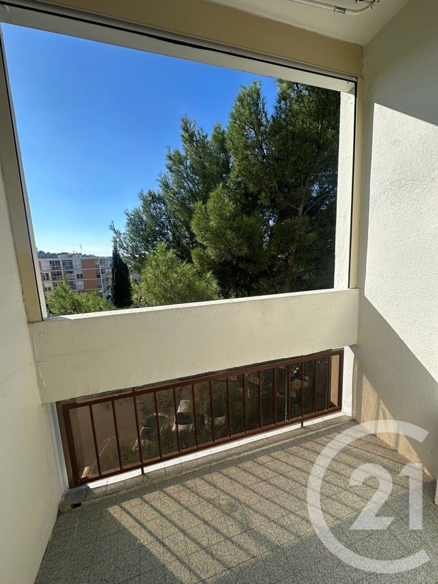 Appartement T3 à louer - 3 pièces - 61 m2 - Marseille - 13013 - PROVENCE-ALPES-COTE-D-AZUR