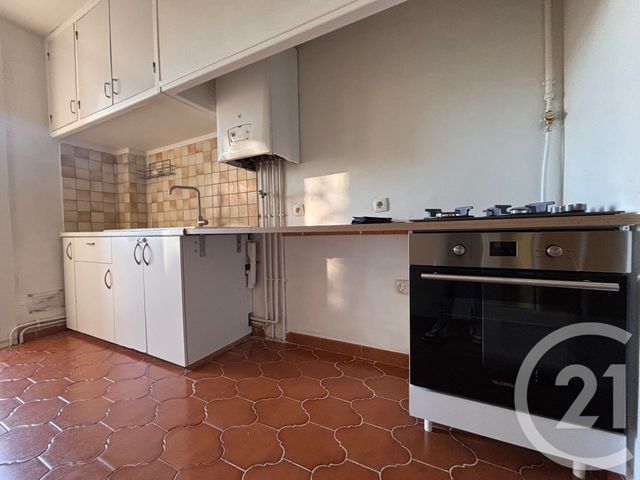 Appartement T3 à louer - 3 pièces - 61 m2 - Marseille - 13013 - PROVENCE-ALPES-COTE-D-AZUR