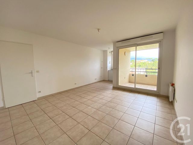 Appartement F2 à louer - 2 pièces - 41,80 m2 - Marseille - 13013 - PROVENCE-ALPES-COTE-D-AZUR