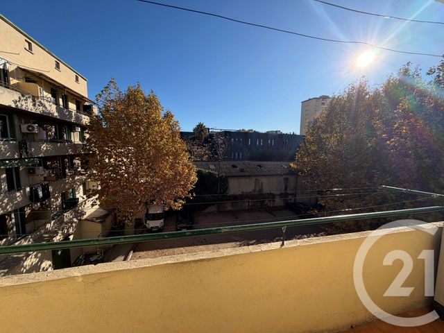 Appartement à louer - 3 pièces - 51,47 m2 - Marseille - 13014 - PROVENCE-ALPES-COTE-D-AZUR
