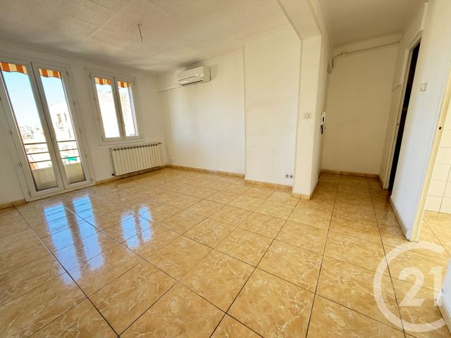Appartement à louer - 3 pièces - 51,47 m2 - Marseille - 13014 - PROVENCE-ALPES-COTE-D-AZUR