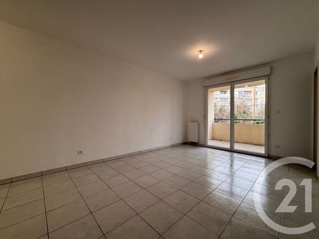Appartement F2 &agrave; louer - 2 pi&egrave;ces - 44,70 m2 - Marseille - 13013 - PROVENCE-ALPES-COTE-D-AZUR