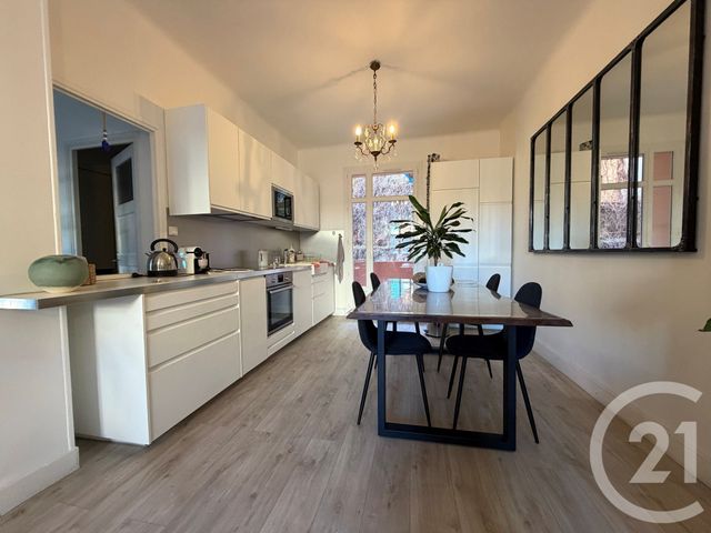 Appartement T3 &agrave; louer - 3 pi&egrave;ces - 67,80 m2 - Marseille - 13007 - PROVENCE-ALPES-COTE-D-AZUR
