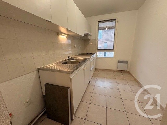 Appartement T2 &agrave; louer - 2 pi&egrave;ces - 48,44 m2 - Marseille - 13008 - PROVENCE-ALPES-COTE-D-AZUR